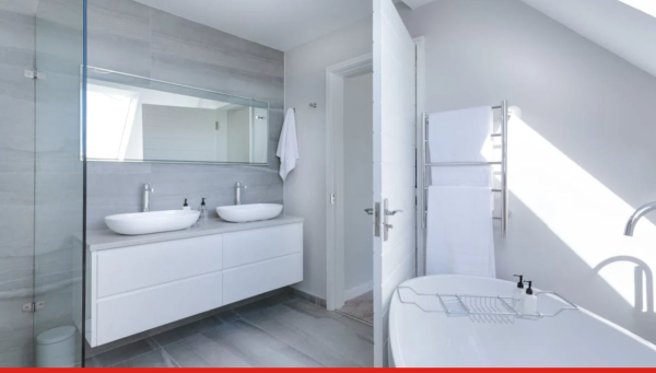 Découvrez 10 secrets naturels pour nettoyer facilement votre salle de bain