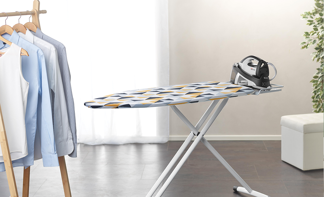 Comment bien choisir une table à repasser pour votre centrale vapeur ?