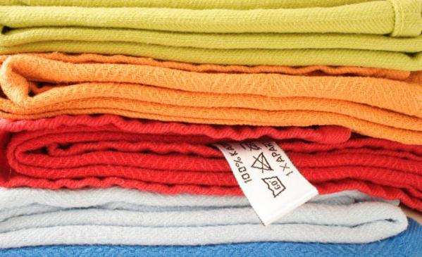 Comment lire les étiquettes des vêtements ?